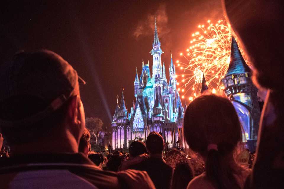 DisneyFireworks1